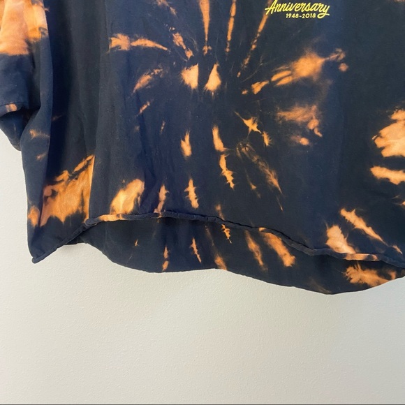 In-N-Out Burger Cropped Bleach Dyed 70th Anniversary 2018 Tee XXL - Picture 6 of 9